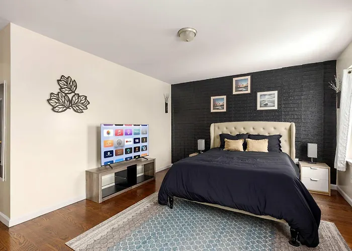 Stylish 3Br Newark Apartment Near World Cup Games
